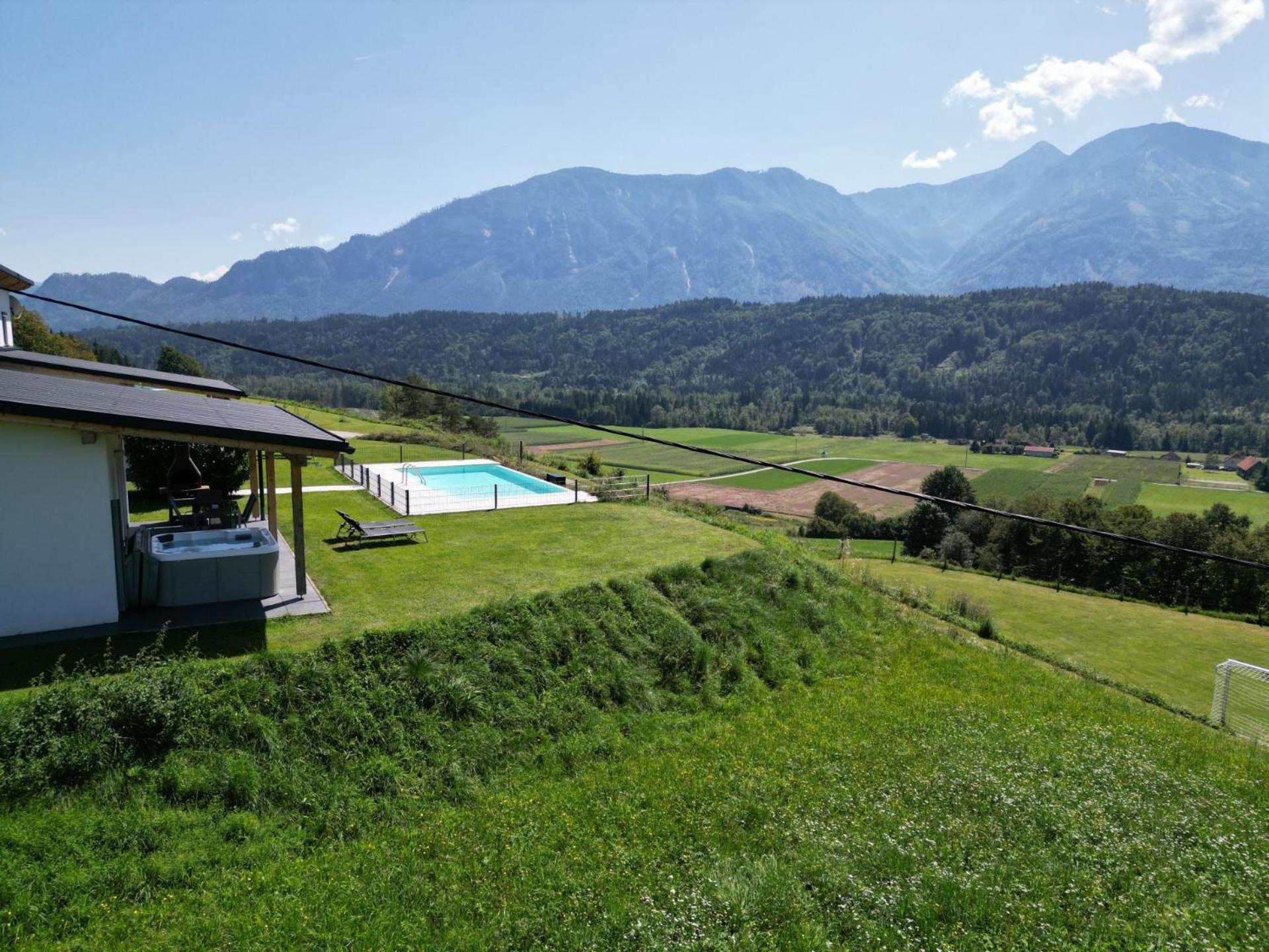 Ferienhaus Kaiser Villa Gallizien Dış mekan fotoğraf